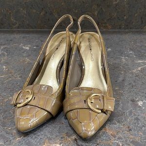 Bandolino Slingback Pump, Faux Croc, Leather Upper, Size 5M